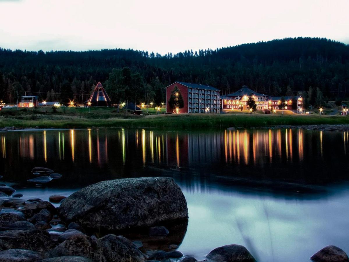 Hotell Storforsen Bredsel Екстериор снимка